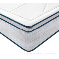 Pacote de colchões de cama king size de malha branca em uma caixa